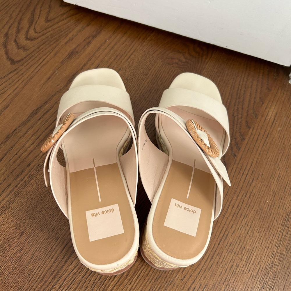 Dolce Vita Lauryn Cream Stella Wedge Sandal - Picture 3 of 5